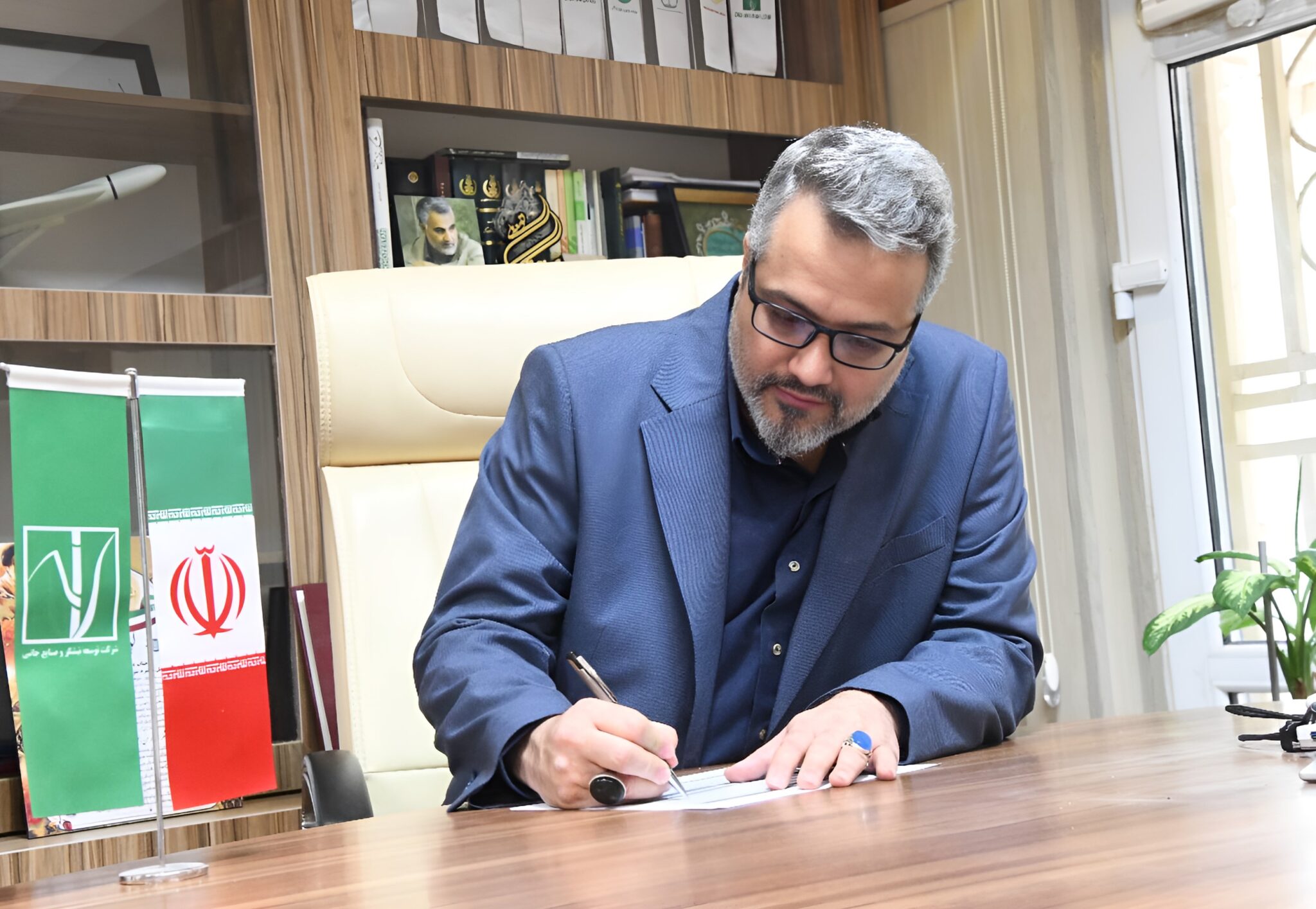 پیام دکتر مقداد محمودی مدیرعامل توسعه نیشکر به مناسبت شب یلدا؛ جشن همدلی و پیوند مهربانی